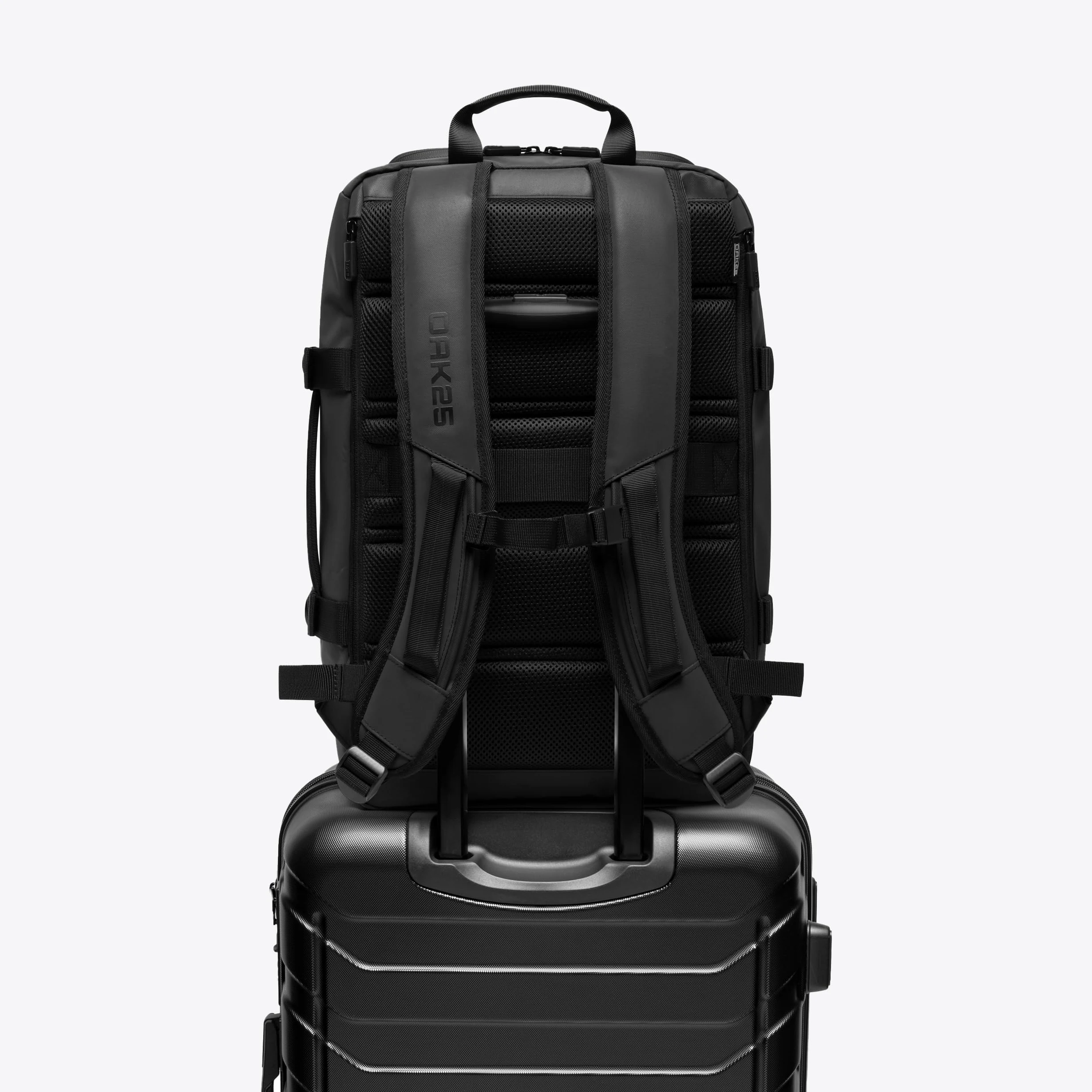 OAK25 Zaino Grande da Uomo & Donna Nero - Luminite Daybag - Zaino Riflettente per Bicicletta e Lavoro - Con Scomparto per Laptop - Idrorepellente