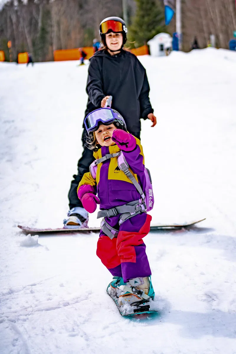 MDXONE Imbracatura da sci da snowboard per bambini con guinzaglio retrattile e ammortizzare elastici e imbracatura di seduta rimovibile