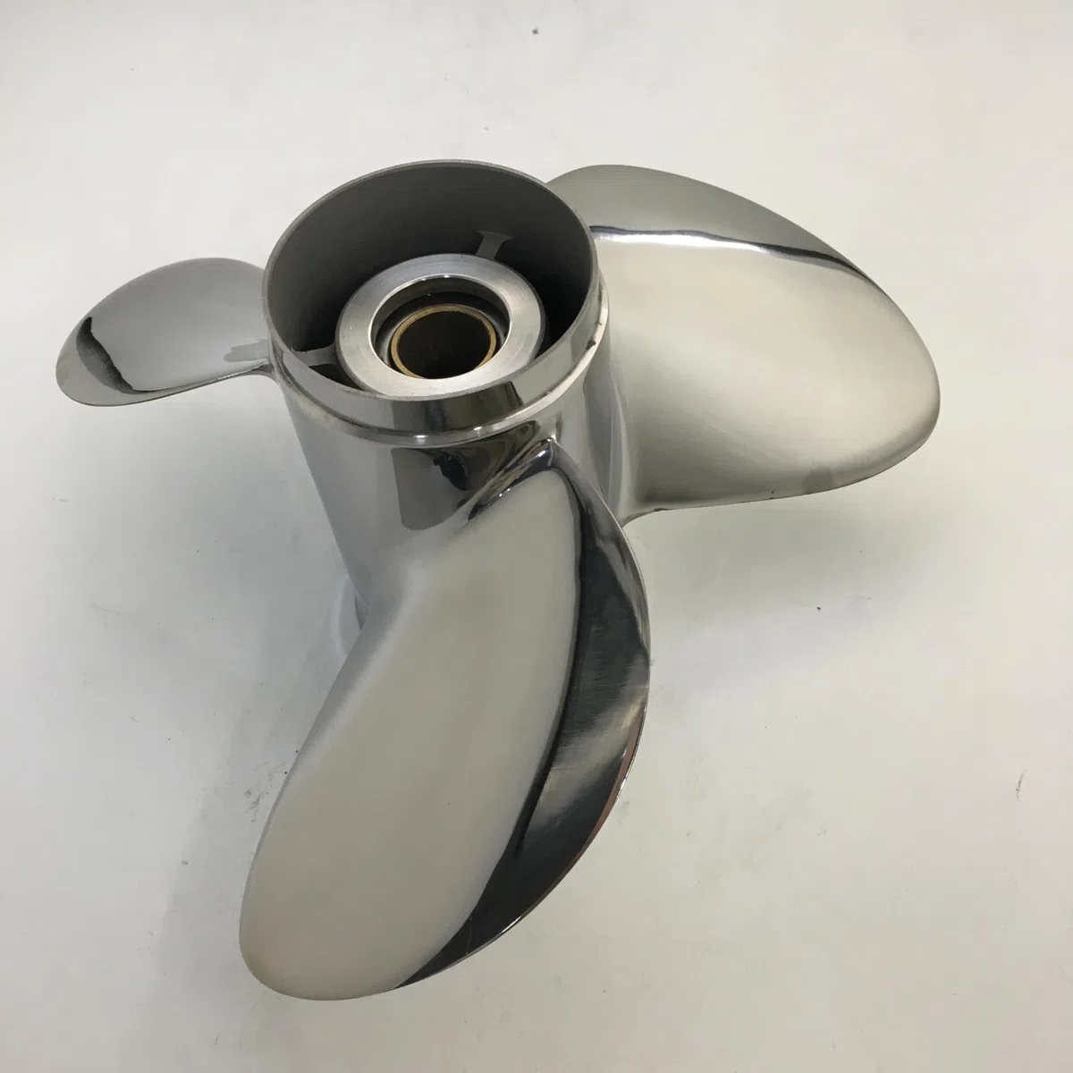 Elica 35-65HP 11X15 In Acciaio Inox Elica 13 Denti SS Prop per Suzuki Fuoribordo