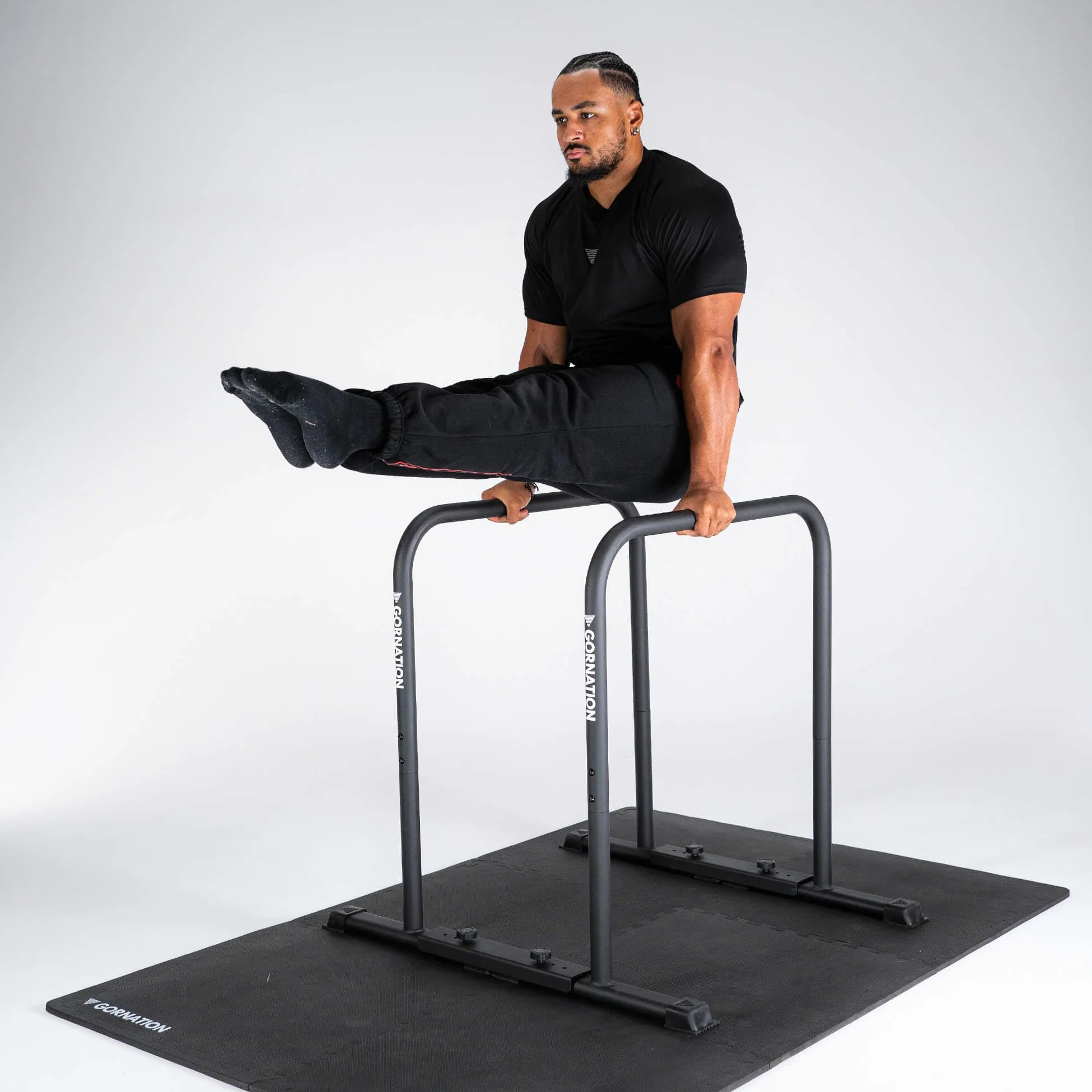 GORNATION Dip Bars, Barre Dip, Barre Parallele Alte Regolabili per Calisthenics e Fitness, Dips Station con Piedini Antiscivolo e Presa Sicura, Attrezzatura per Home Gym