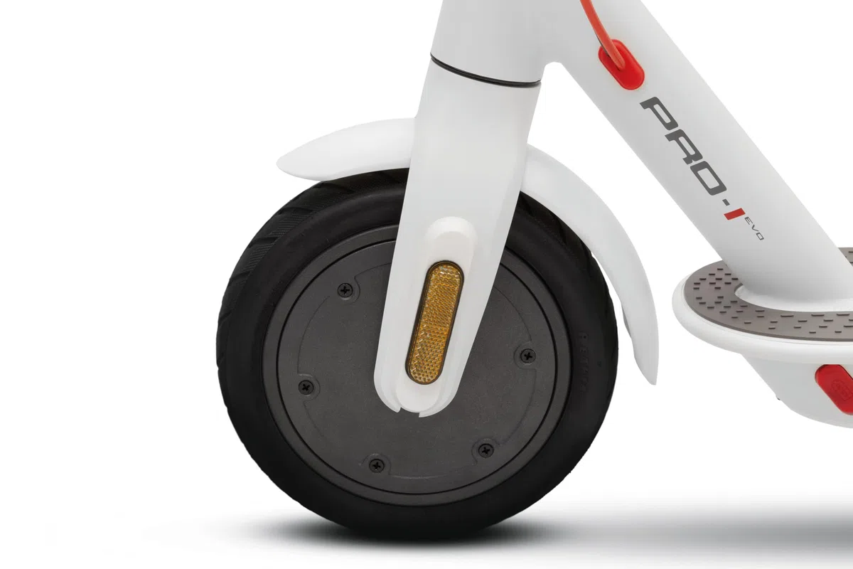 Ducati Pro-I Evo White Safe Ride, Monopattino Elettrico, con Frecce Direzionali Integrate, Motore 350W, Peso 12 kg, Freno Elettrico e a Disco