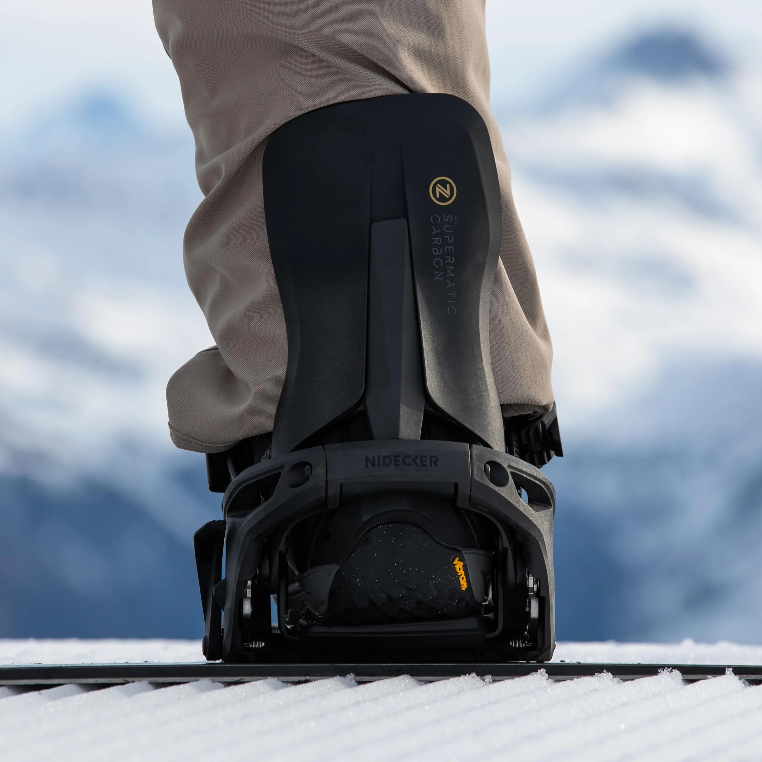 Nidecker Supermatic Snowboard First Attacco Universale Automatico a Doppia Entrata