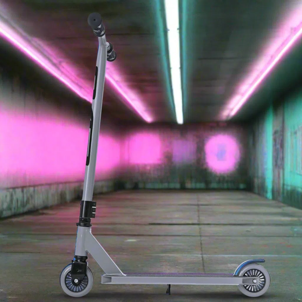 EVO Viper Stunt Scooter | Monopattino per principianti, intermedi e professionisti, monopattino acrobatico freestyle con impugnature in TPR | Morsetto a triplo bullone 360 Spin Stunt Street Scooter |
