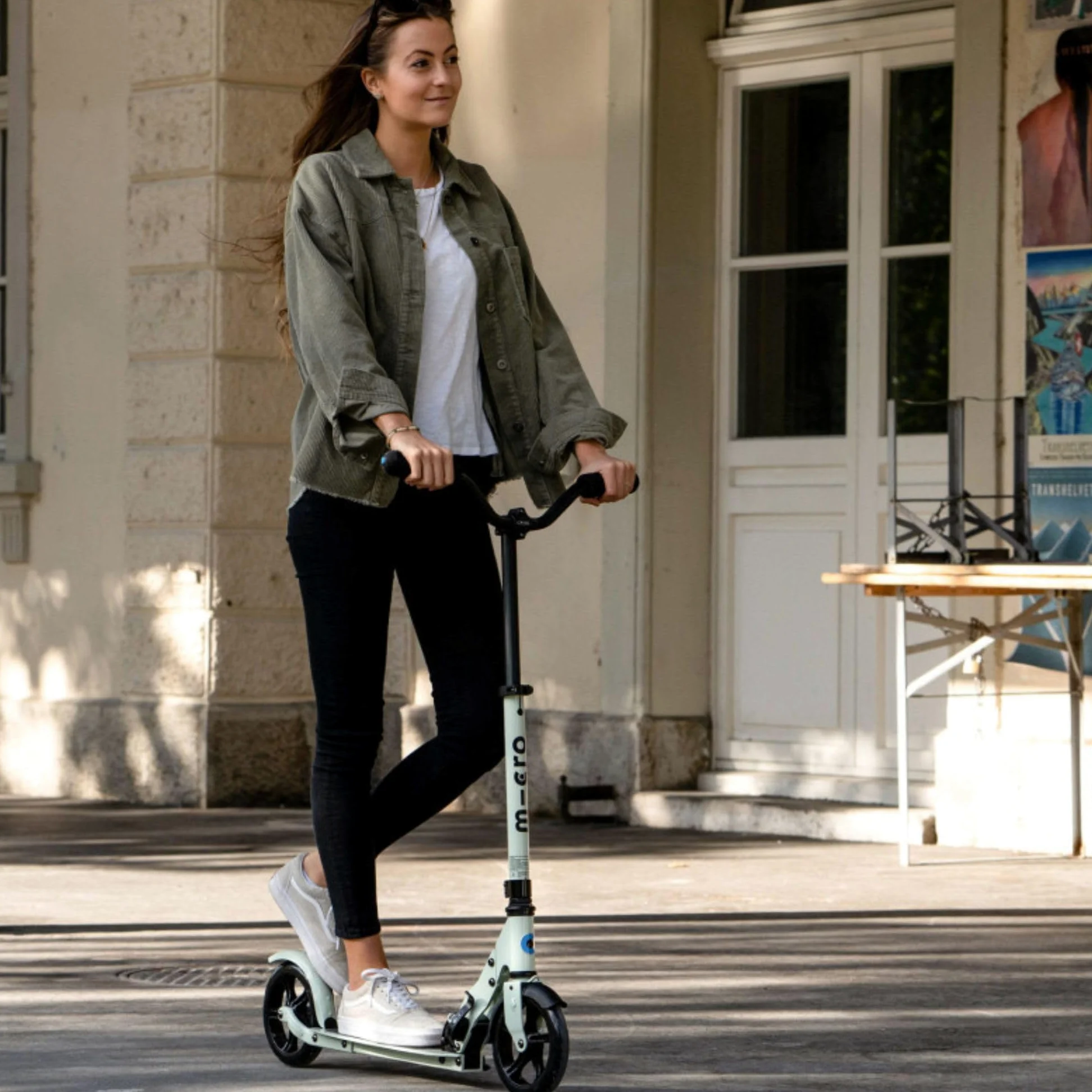 Micro Scooter | Micro Speed Deluxe Scooter per adulti | Veloce e pieghevole | City Commuting