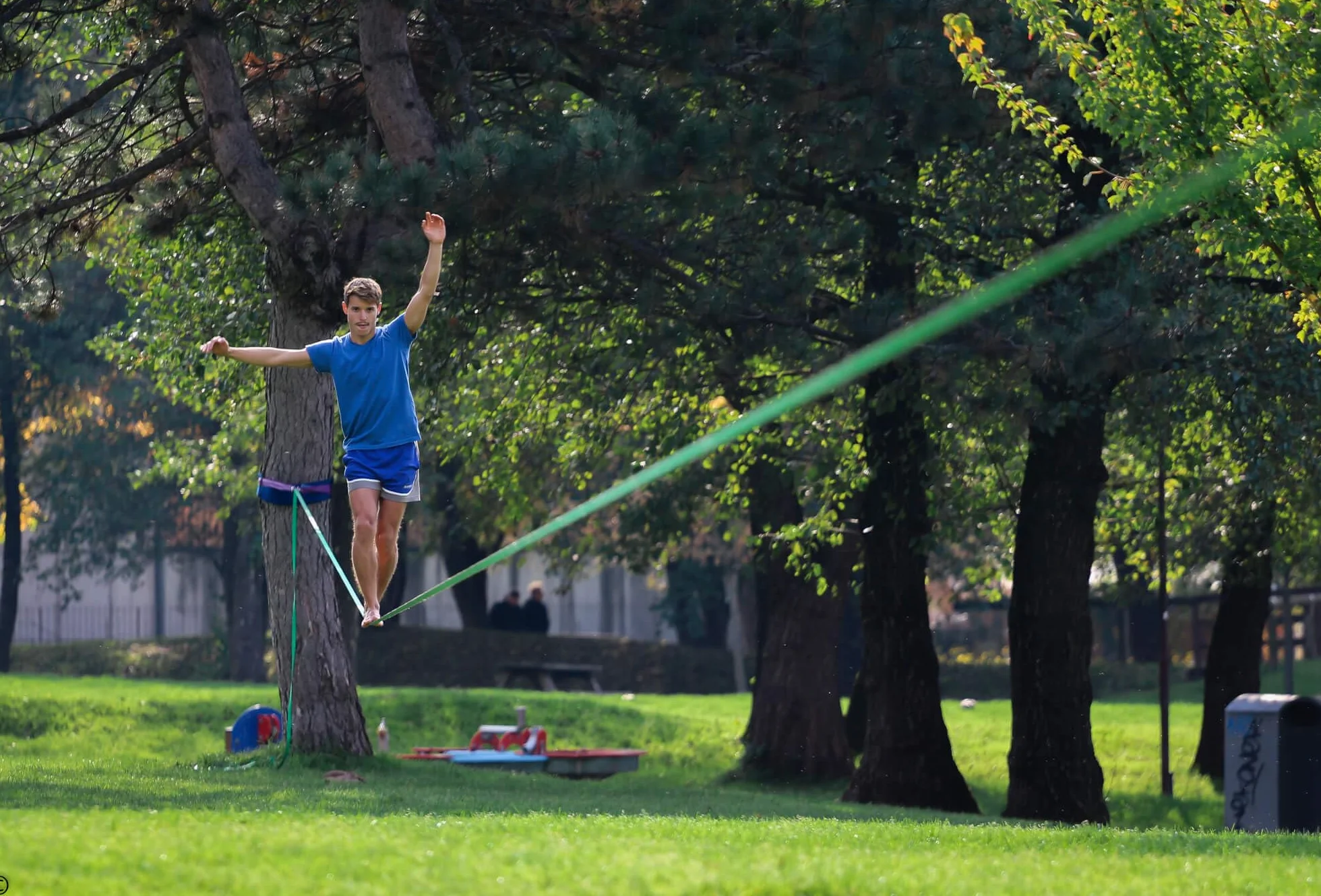 Longline Slackline Kit - Primitive 30 - Contiene Linea da camminata, Moschettoni, Anelli e Sling per tendere e Sacca da trasporto - Set Completo Lunghezza 30m
