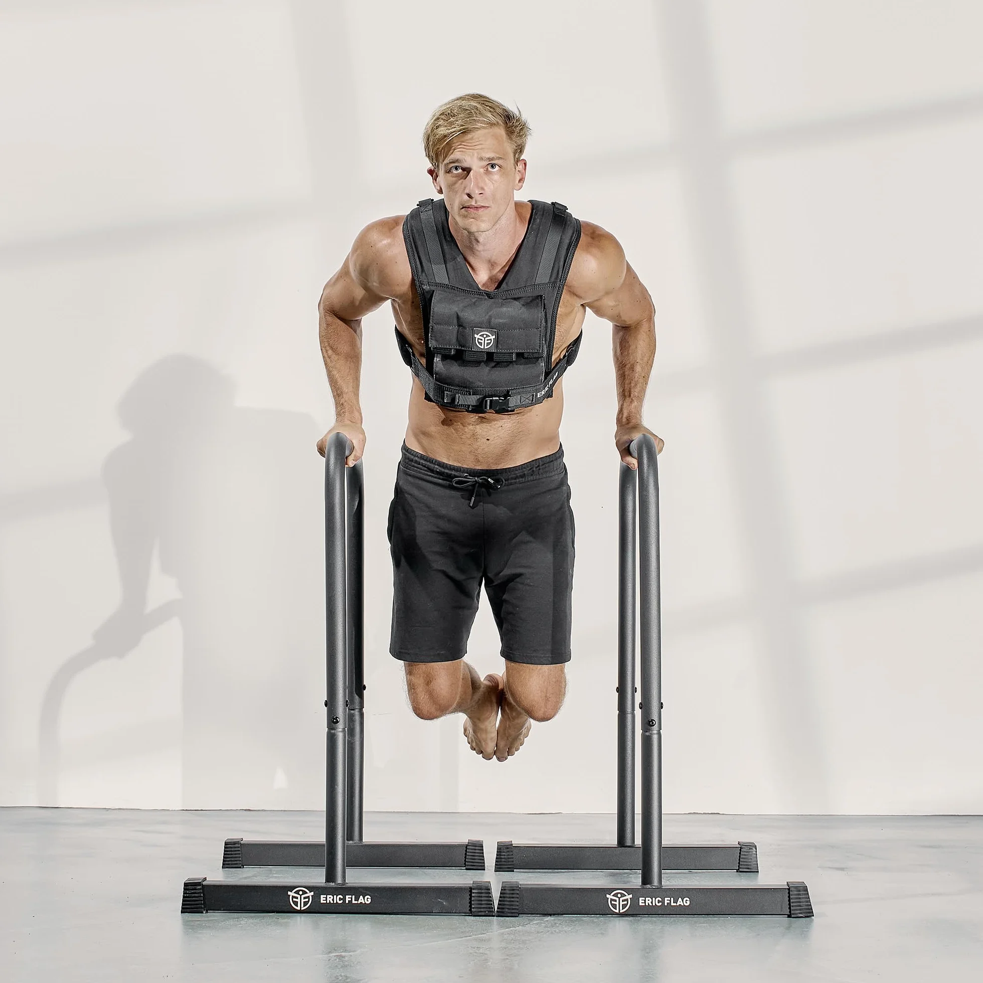 Eric Flag Dip Parallele - Barre Parallele Alte, 90 cm di Altezza, Solidi et Stabilità per Dips, Allenamento a Casa, Calisthenics, Home Gym - Parallettes Ultra-forte, 250 kg di Carico Max