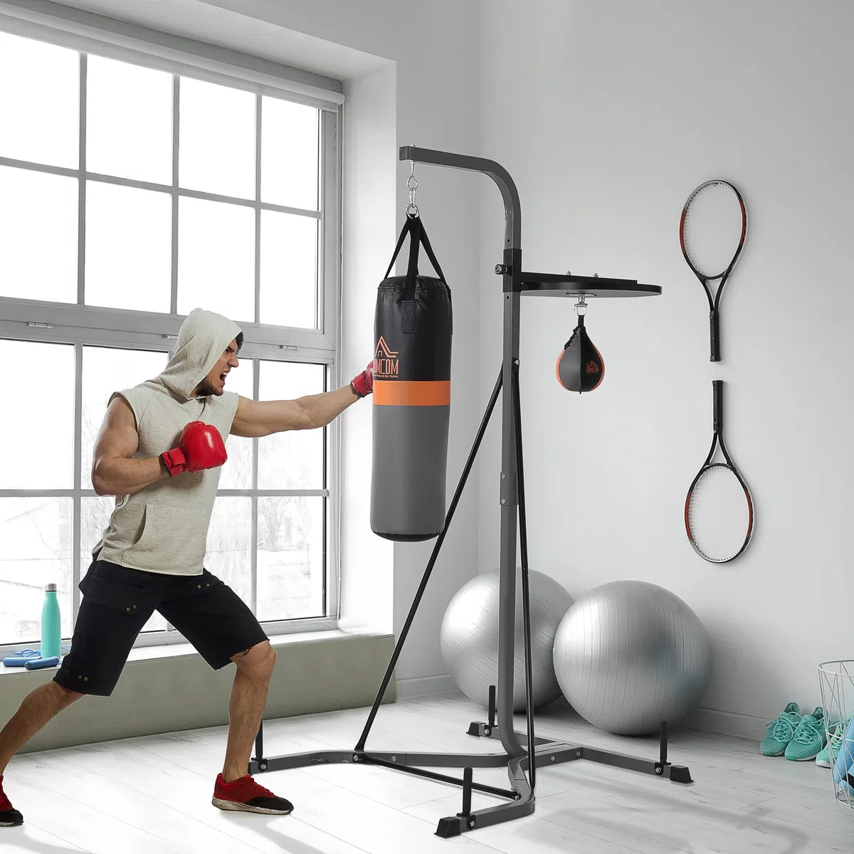 HOMCOM Stazione Multiuso Regolabile con Sacco da Boxe 20kg e Punching Ball per Allenamento Pugilato