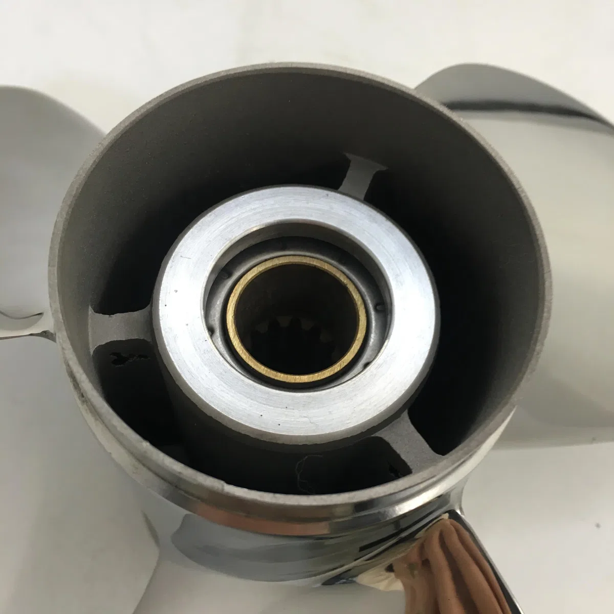 Elica 35-65HP 11X15 In Acciaio Inox Elica 13 Denti SS Prop per Suzuki Fuoribordo