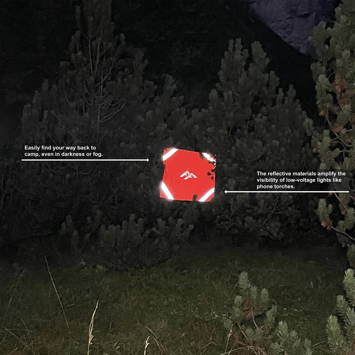 Forest Fundamentals Signal Utility Panels | Pannelli d'aria compatti per segnalazione di emergenza | Ad alta visibilità arancione e rosa con strisce riflettenti | Poliestere 600D resistente per uso