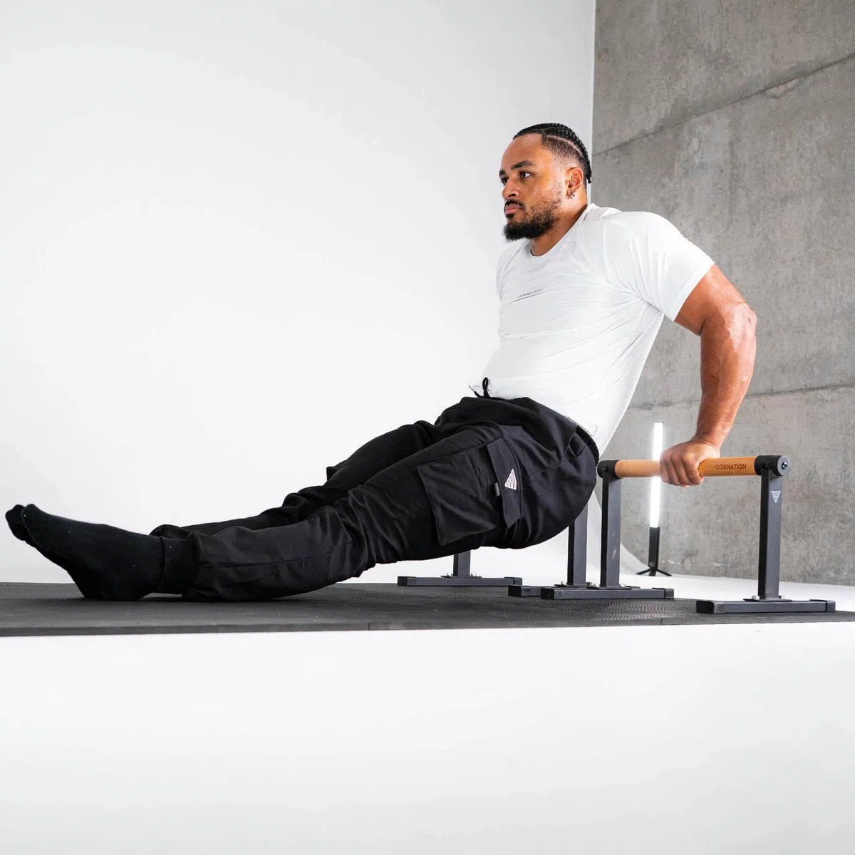 GORNATION Barre Parallele, Maniglie per Flessioni, Push Up Parallettes con Impugnatura in Legno per Calisthenics, Verticali sulle Mani, Piegamenti, per Fitness a Casa