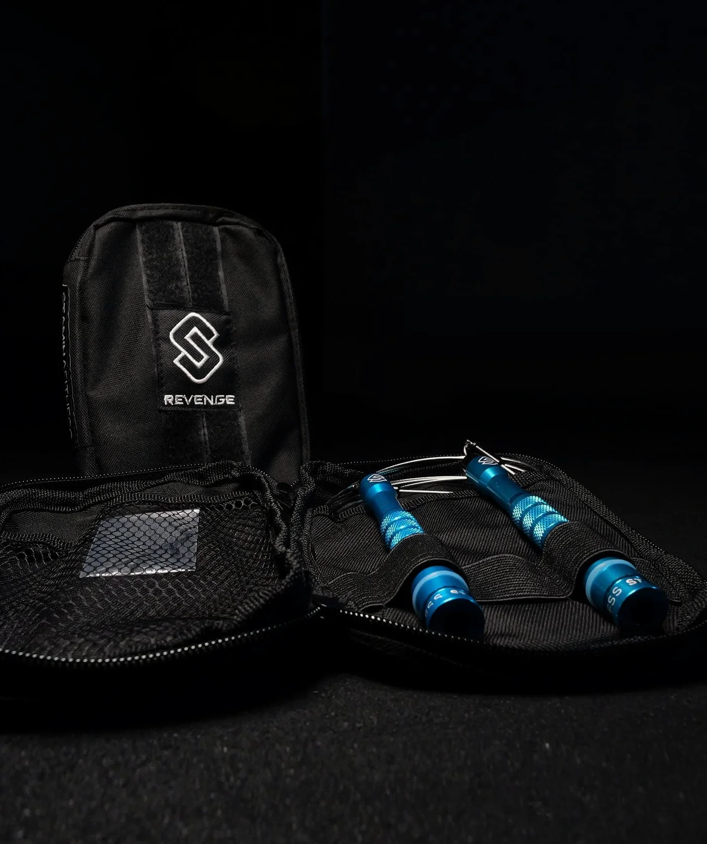 STMN Fitness - Corda da Salto REVENGE | Speed Rope Professionale Alluminio e Cavo in Acciaio 1,5 mm per Cross Training, Double Unders, WOD, Allenamento Cardio & Boxe - Unisex
