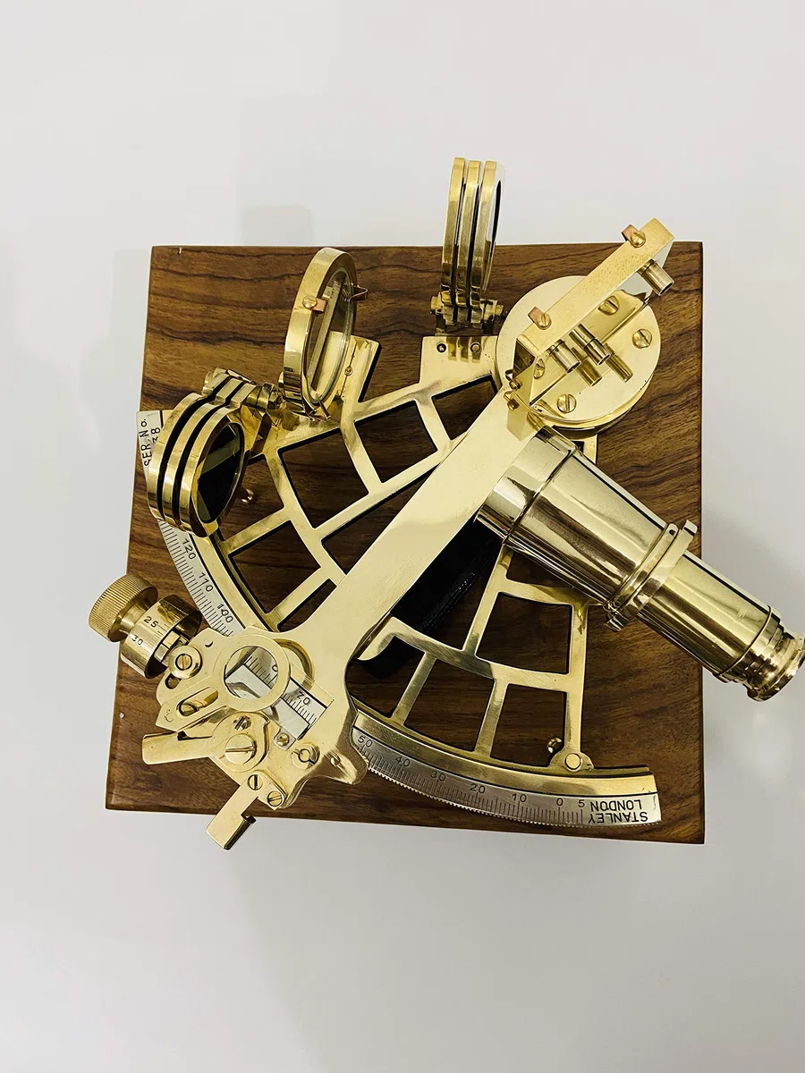 Sestante nautico in ottone da 23 cm fatto a mano e lucidato con scatola di legno | Sestante per navigazione | Vero sestante | Astrolabio nautico antico vintage collezionabile regalo