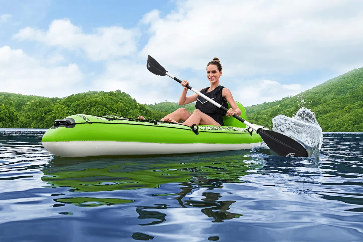 Bestway Koracle - Kayak gonfiabile Hydro-Force, set completo per la pesca, con pompa a mano, pagaia e borsa portaoggetti, capacità per 1 persona, diversi stili