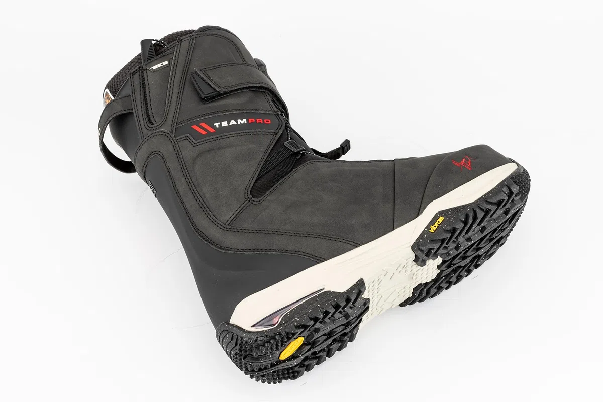Nitro Herren Snowboards Team