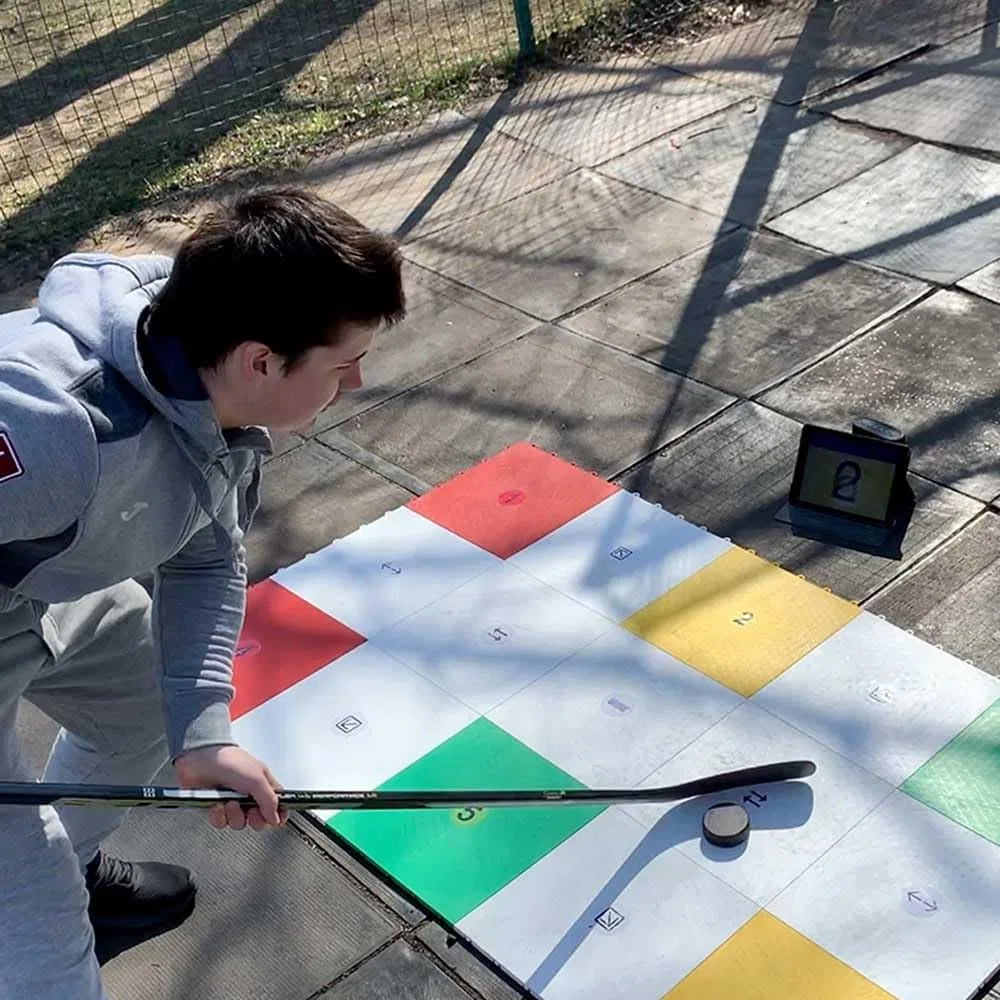Hockey Revolution My Training Surface - Set Professionale Dryland per Il Ricamo
