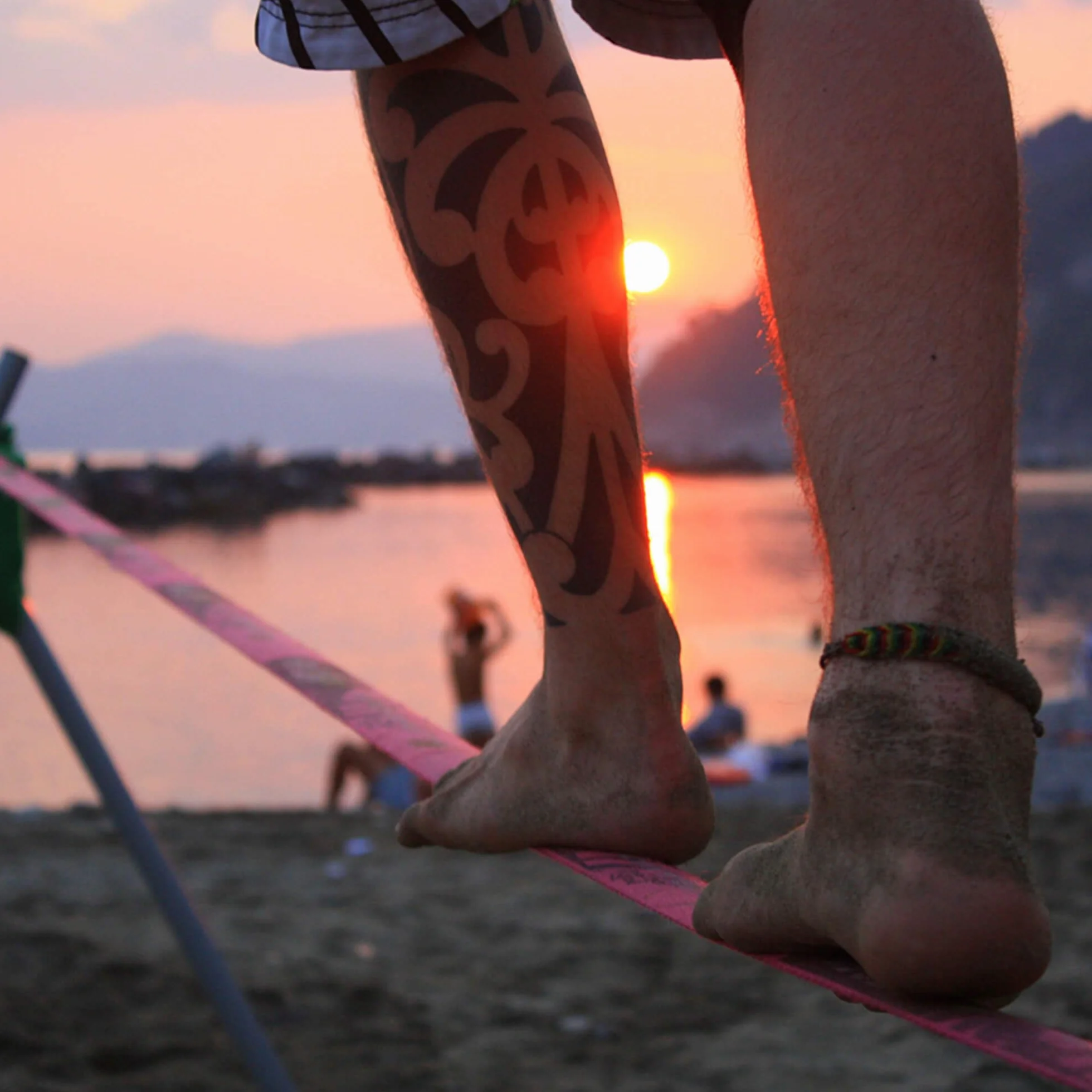 TKSA1 - Kit Slackline adulti - Kit professionale per slackliner di tutti i livelli - Fettuccia robusta da 15m con cricchetto incluso
