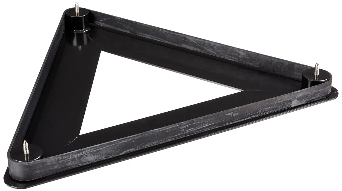 SKLZ Triangolo di Passaggio per Hockey,Struttura in Acciaio Pesante,Migliora Tiri e Passaggi,56 cm per Lato,Adatto per Allenamenti su Ghiaccio,Cemento,Piastrelle,e Pannelli di Tiro - Nero