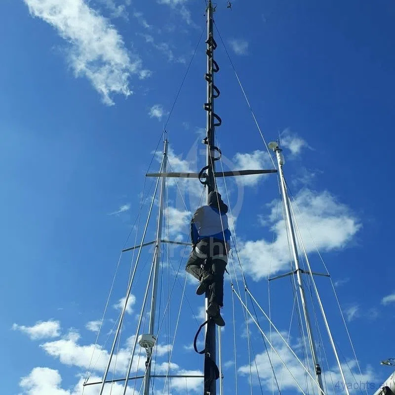 Scala per albero MastL per arrampicarsi su un albero per barche a vela (18.9m, con cursori a vela tipo A89)