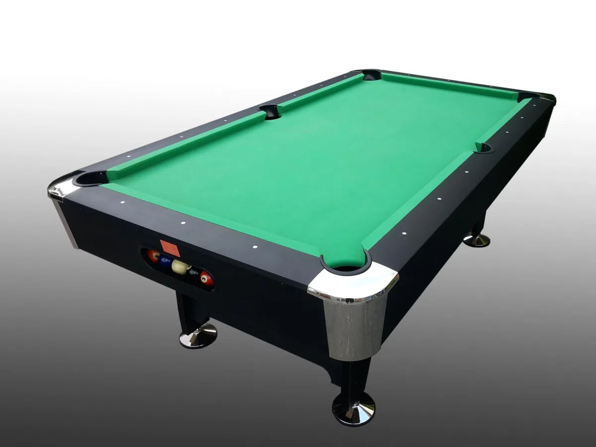 NG Biliardi - Tavolo da Biliardo Black Norman Light (216 cm), Pre-Montato, con Sistema di Ritorno Biglie e Regolatori di Livello, Panno Professionale Verde, Regolamentare