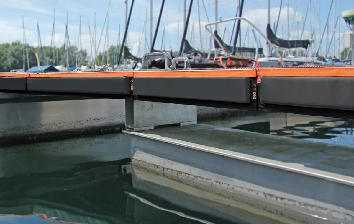 Parabordi per banchina, parabordo per pontile DF 110/10 nero