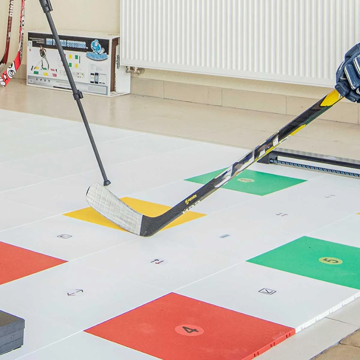 Hockey Revolution My Training Surface - Set Professionale Dryland per Il Ricamo