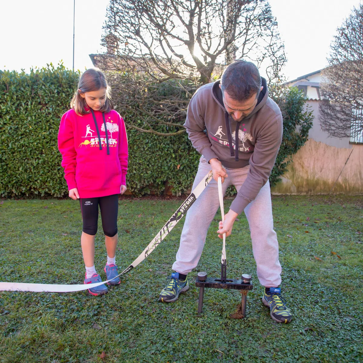 SOS02 - Outdoor Kit White Line per Principianti - Due Cavalletti con Tre Regolazioni di Altezza e Una Linea di 15 Metri