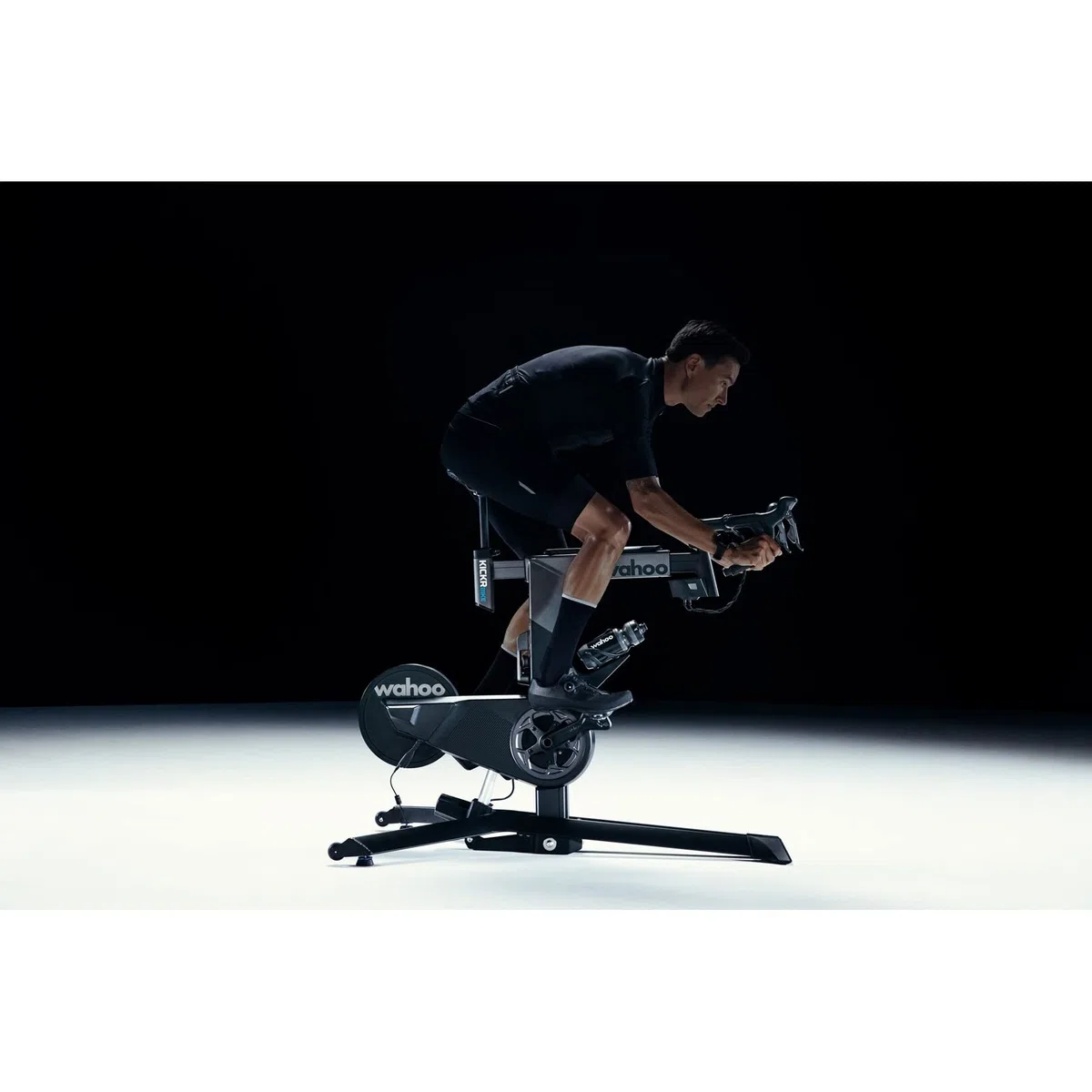 Bicicletta smart Wahoo KICKR BIKE