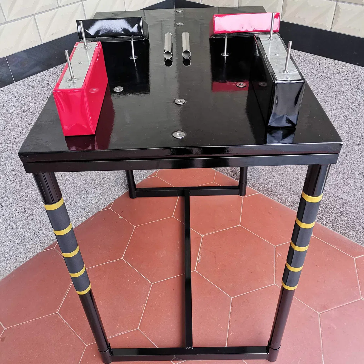 Braccio di Ferro Tavolo, Braccio Professionale Gioco di Wrestling Macchina all Steel Materiale Braccio di Ferro Muscolare Exerciser per la Famiglia o Ufficio Spettacolo,Nero