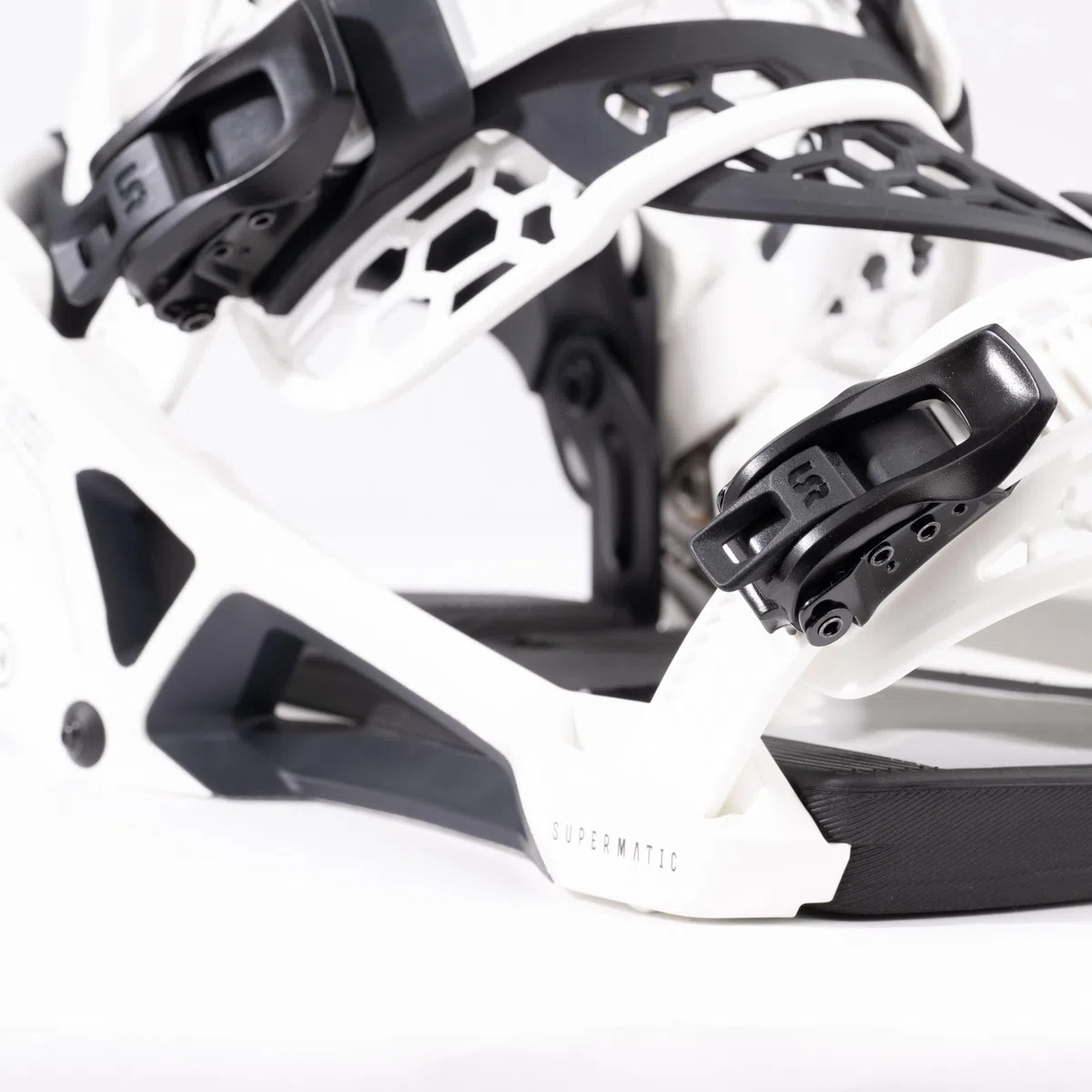 Nidecker Supermatic Snowboard - Attacco automatico universale a doppia entrata - Confortevole e affidabile come un classico attacco a due cinghie