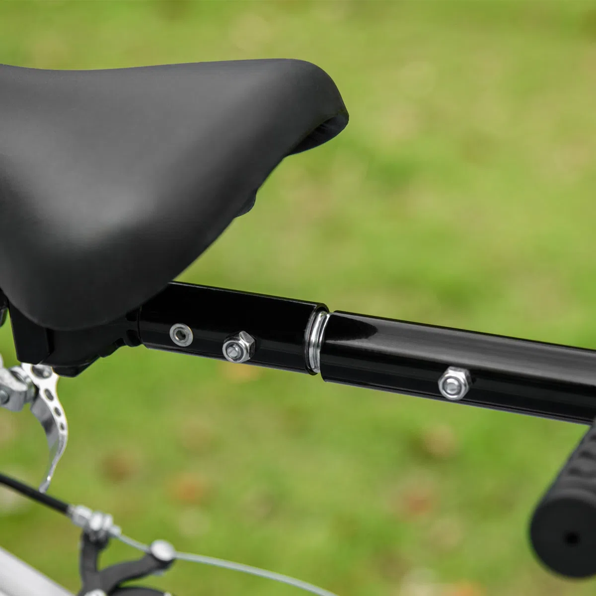 HOMCOM Rimorchio per bicicletta, rimorchio da trasporto, per bicicletta, 144 x 59 x 80 H cm, barra di traino universale, in acciaio, nero, grigio
