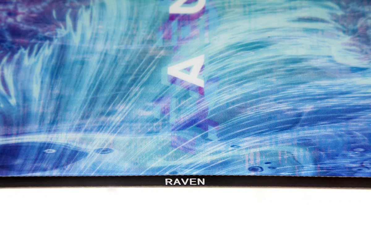 RAVEN Tavola Snowboard Aura