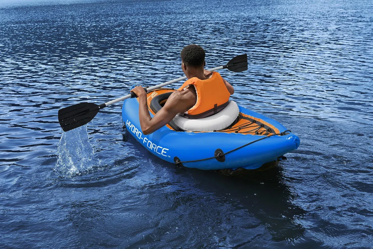 Hydro-Force Cove Champion, set kayak gonfiabile per 1 persona con pompa a mano, pagaie, borsa per il trasporto, blu