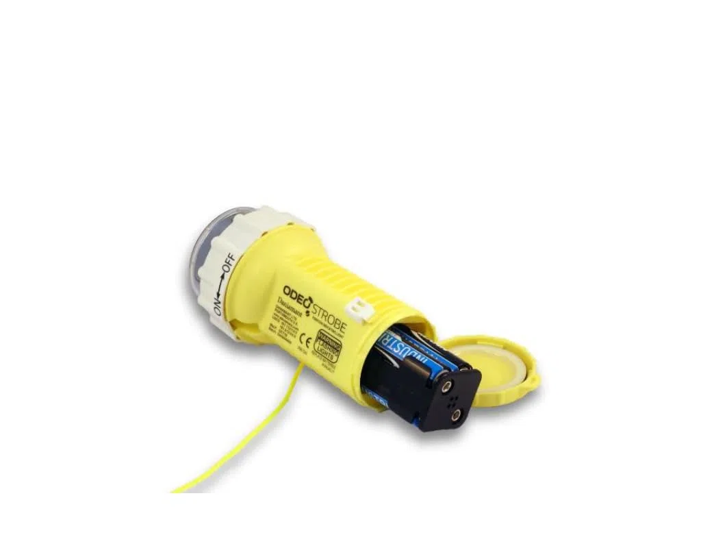 Odeo LED Strobe Flare | Impermeabile | Approvato SOLAS | LED ultra luminoso | Lunga durata della batteria | Sicurezza marina | Segnale stroboscopico di emergenza | Riutilizzabile