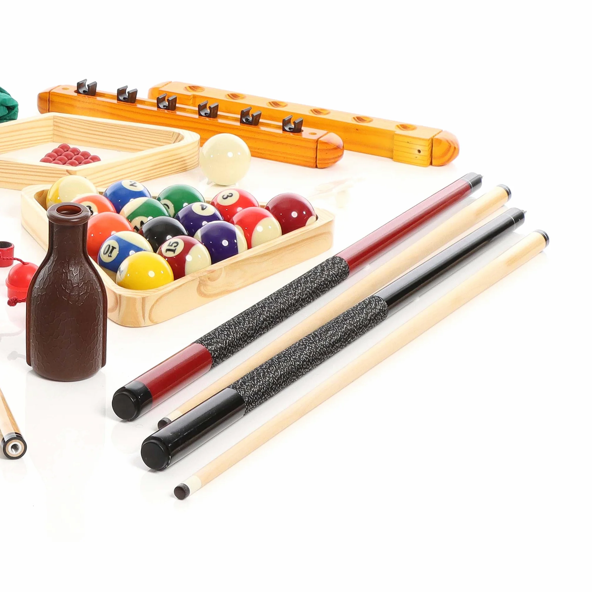 Wiltec Set di Accessori per Biliardo 4 Stecche Triangolo e portastecche a Parete