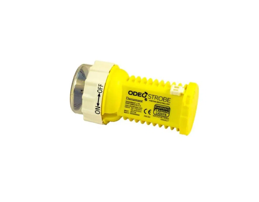 Odeo LED Strobe Flare | Impermeabile | Approvato SOLAS | LED ultra luminoso | Lunga durata della batteria | Sicurezza marina | Segnale stroboscopico di emergenza | Riutilizzabile