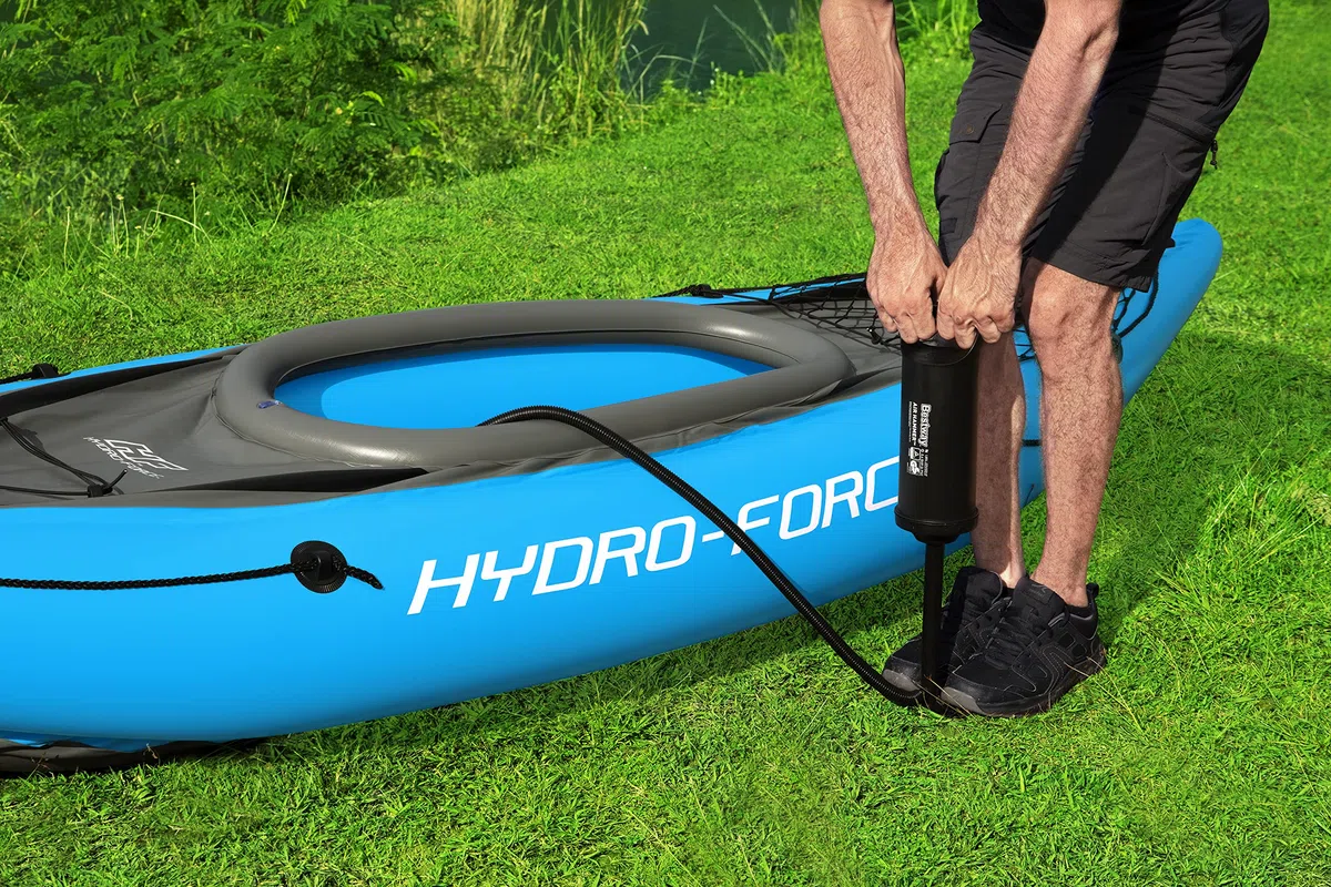 Hydro-Force Cove Champion, set kayak gonfiabile per 1 persona con pompa a mano, pagaie, borsa per il trasporto, blu