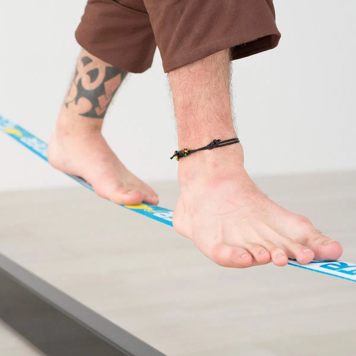 Slackhouse 3.0 - Struttura Slackline Indoor Lunga 3 Metri - Allenati al Chiuso con Questa Struttura Trasportabile Adatta a Principianti ed Esperti - Compatibile con Tutte le Slacklines Spider