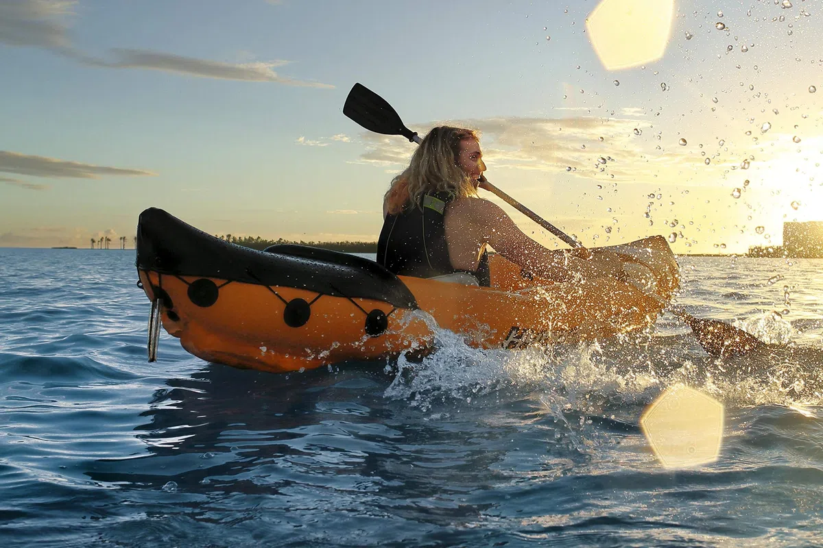 Hydro-Force Rapid Kayak | Set kayak gonfiabile per 2 persone con sedili, schienale, pagaie, pompa a mano e borsa per il trasporto, arancione