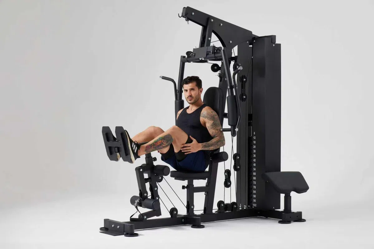Stazione Multifunzione FD 6000 Plus - Palestra in Casa con Pacco Pesi 72kg, Carico Massimo 150kg - Macchina Fitness Professionale: Lat Tower, Leg Press, Chest Press - Home Gym Completa