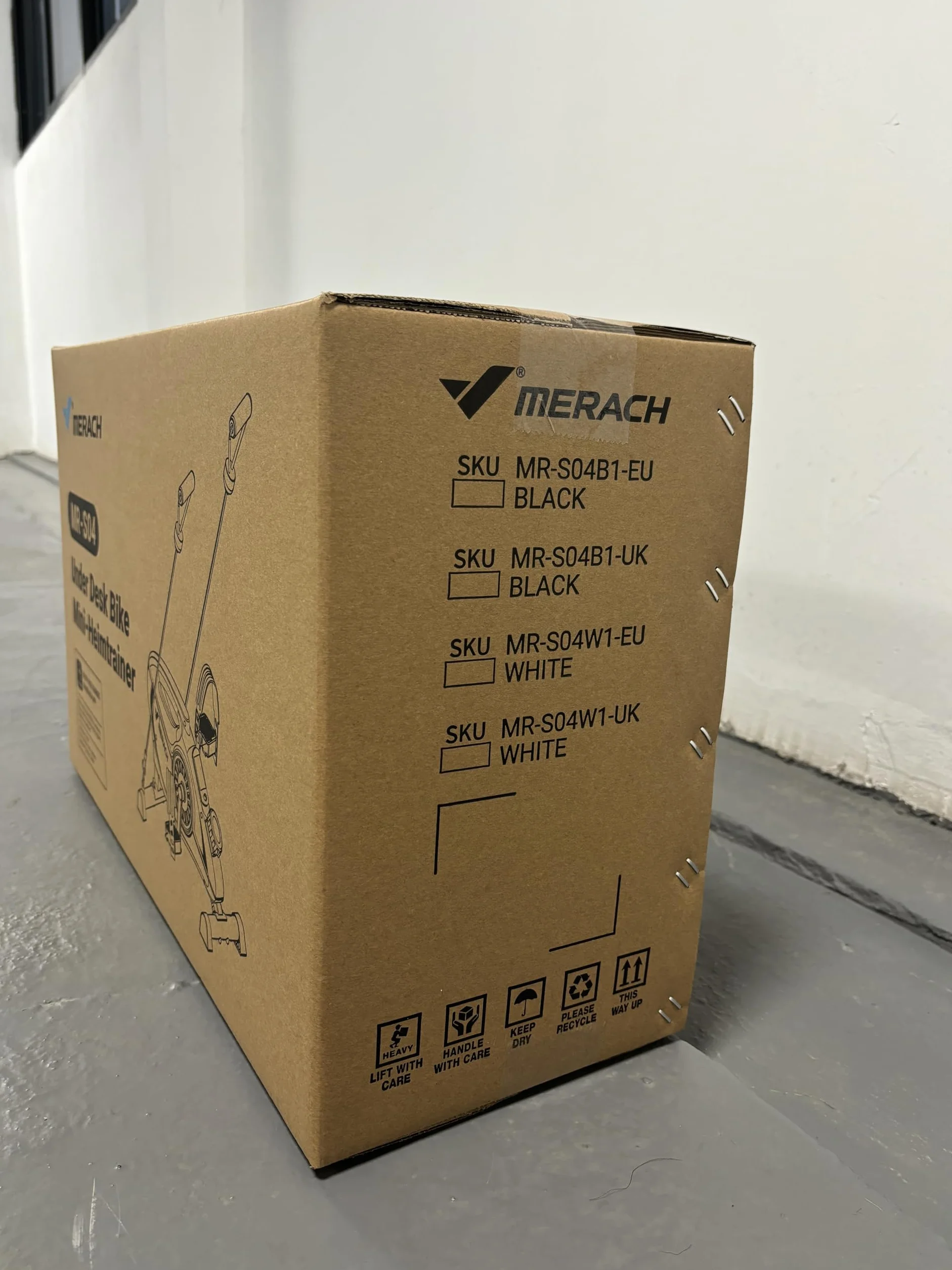 MERACH Cyclette da Seduti, Pedaliera Trainer per Gambe per Casa, Mini Cyclette con 2 Fasce di Resistenza e Tappetino Antiscivolo, Dispositivo Fitness per Home Trainer per Ufficio a Casa, Salvaspazio