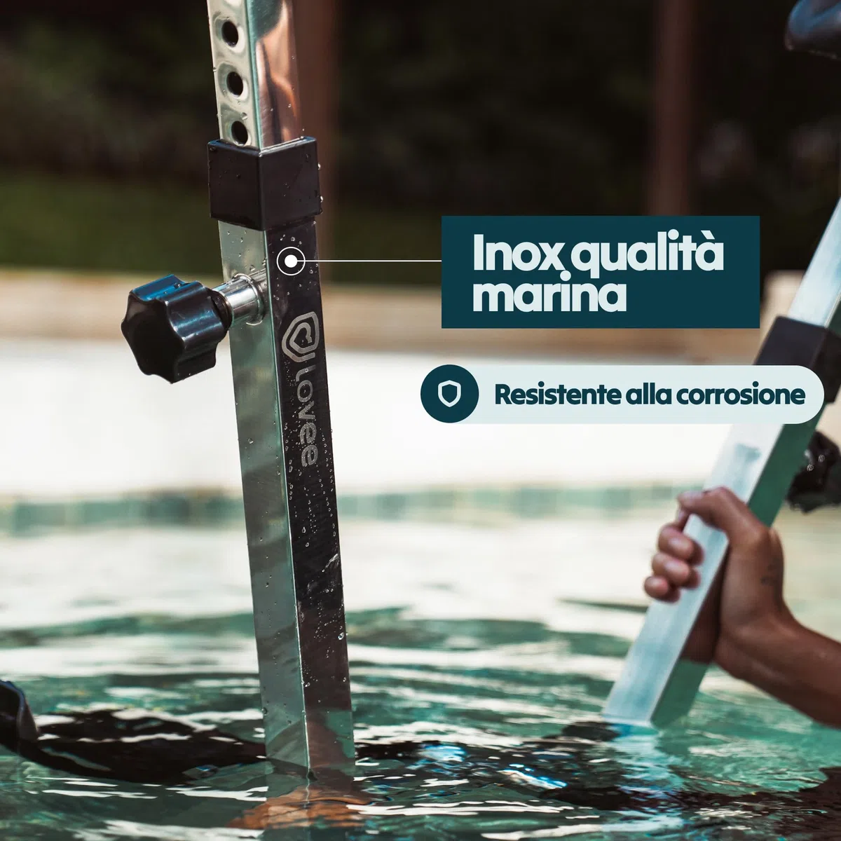 LOVEE Aquabike V2 - Bicicletta da piscina doppia modalità sportiva e comfort, in acciaio inox 316, resistenza al cloro e all'acqua di mare, utilizzabile su tutti i rivestimenti, da 1,10 a 1,50 m di