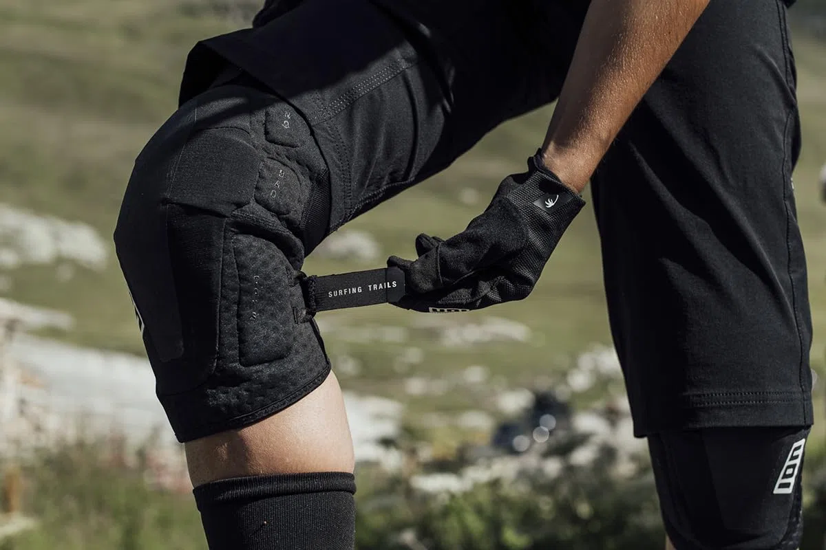 Ion K-lite Zip Kneepads L