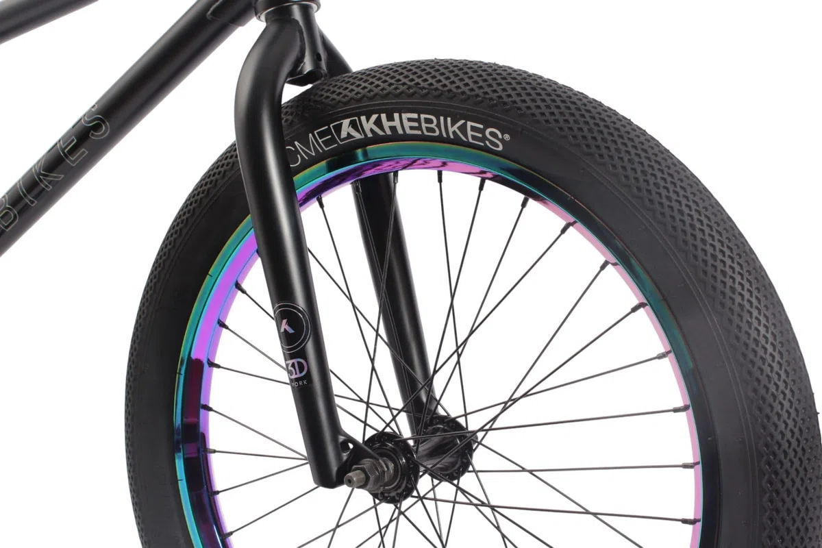 KHE Cirrus FC PRO 20 Pollici BMX - CrMo Telaio - 10,2 kg - Greyhound Freecoaster - Cerchi Oil Slick - Street/Park - Modello 2025 - Brakeless Ready - 20,8" TT - per piloti 145-190 cm