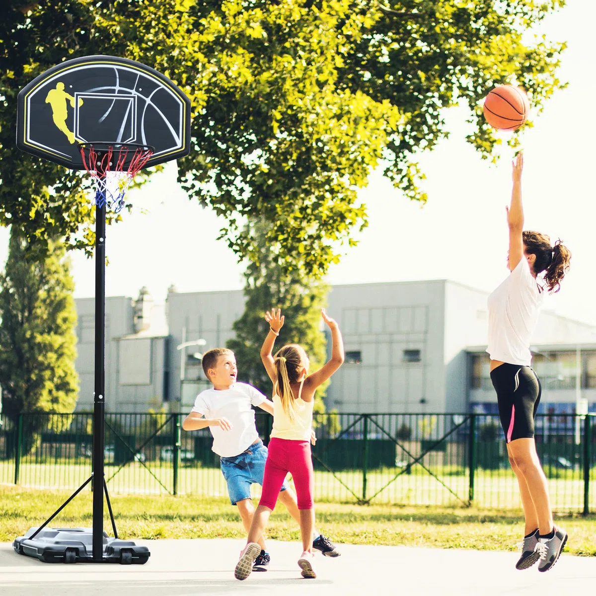 HOMCOM Canestro da Basket Altezza Regolabile in Acciaio con Base 112 × 74 × 365cm