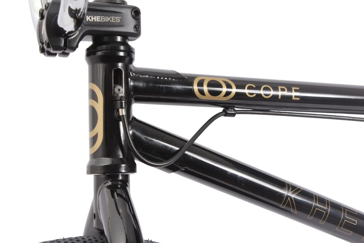 KHE COPE BMX 20 pollici – Freestyle Bike 11,1 kg – Affix Rotor – Telaio HiTen – Manovella 3 pezzi – Pneumatici da 2,4" – Grindguard – Park Street Pumptrack – Modello 2025 – Gloss Black