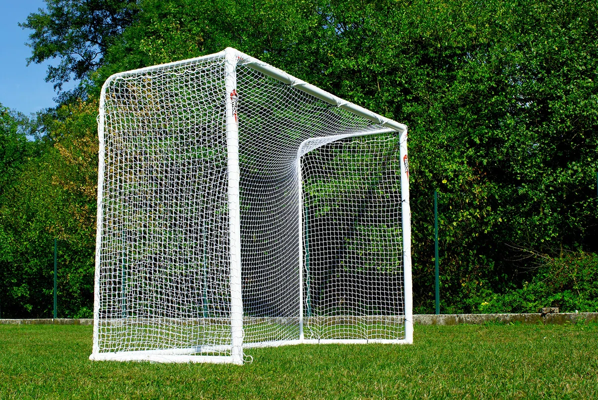 POWERSHOT® Porta da Calcio Stadium in PVC 3 x 2 m - Made in Germany - 2 Anni di Garanzia e installabile Tutto L'Anno!