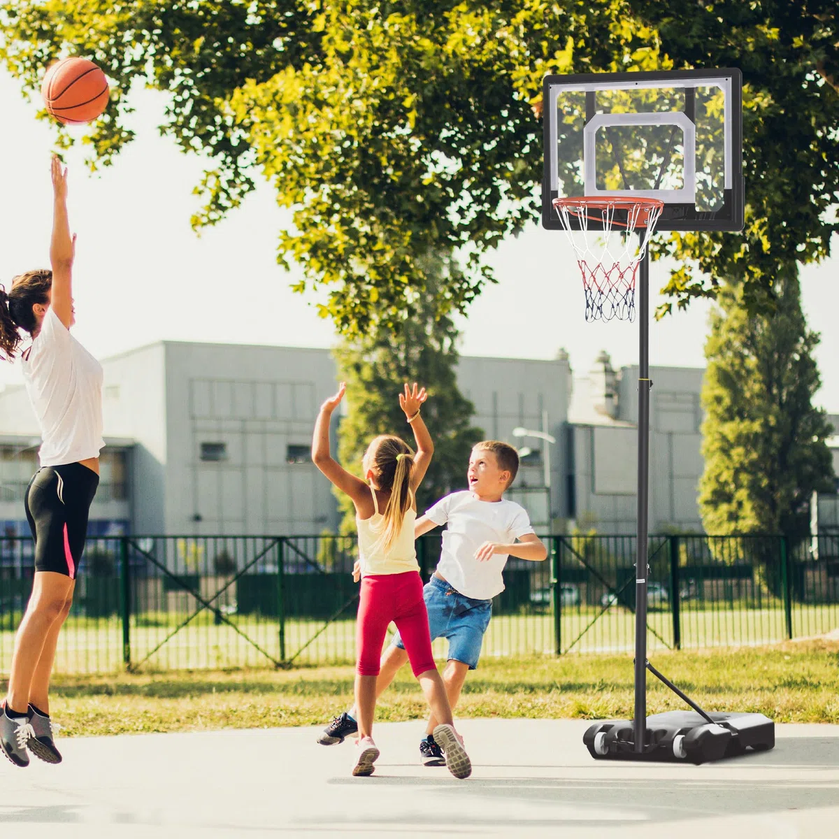 HOMCOM Canestro Basket Altezza Regolabile 160-210cm, Canestro Basket Esterno con Struttura in Acciaio e Base con Ruote, Tabellone in PE Trasparente